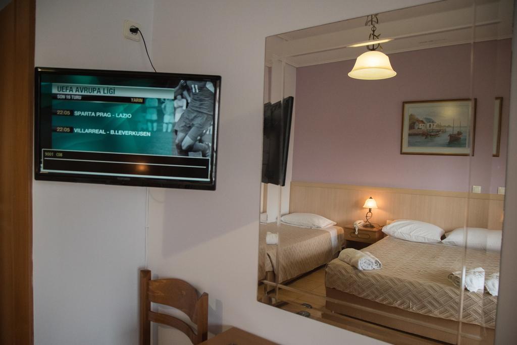 Studio Nufaro Mytilene Luaran gambar
