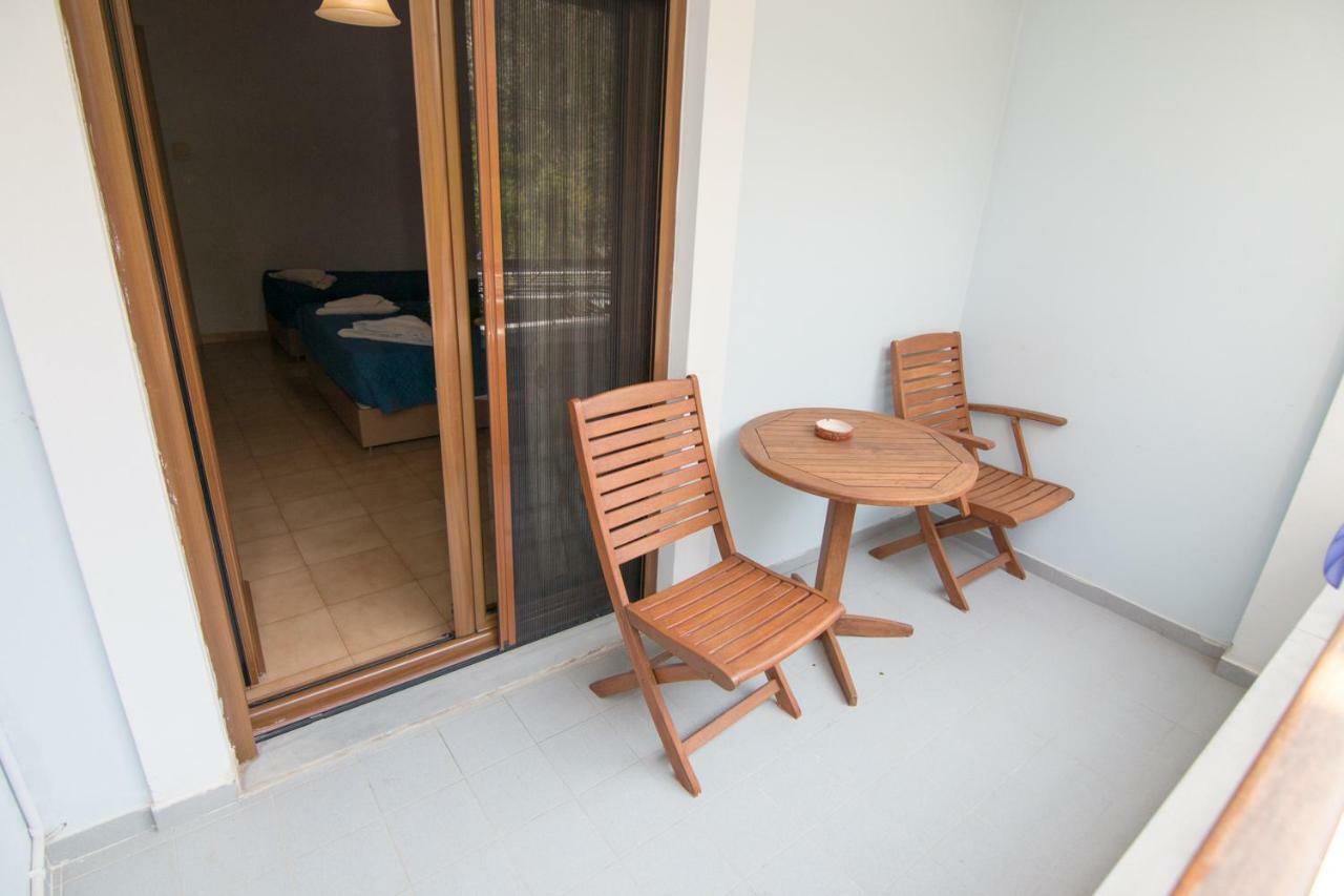 Studio Nufaro Mytilene Luaran gambar