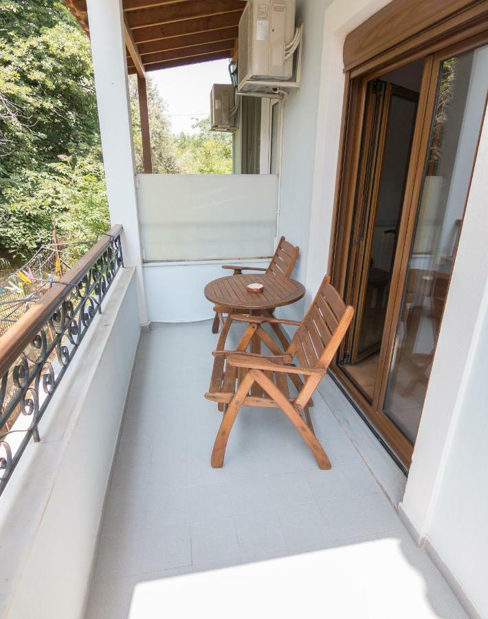 Studio Nufaro Mytilene Luaran gambar